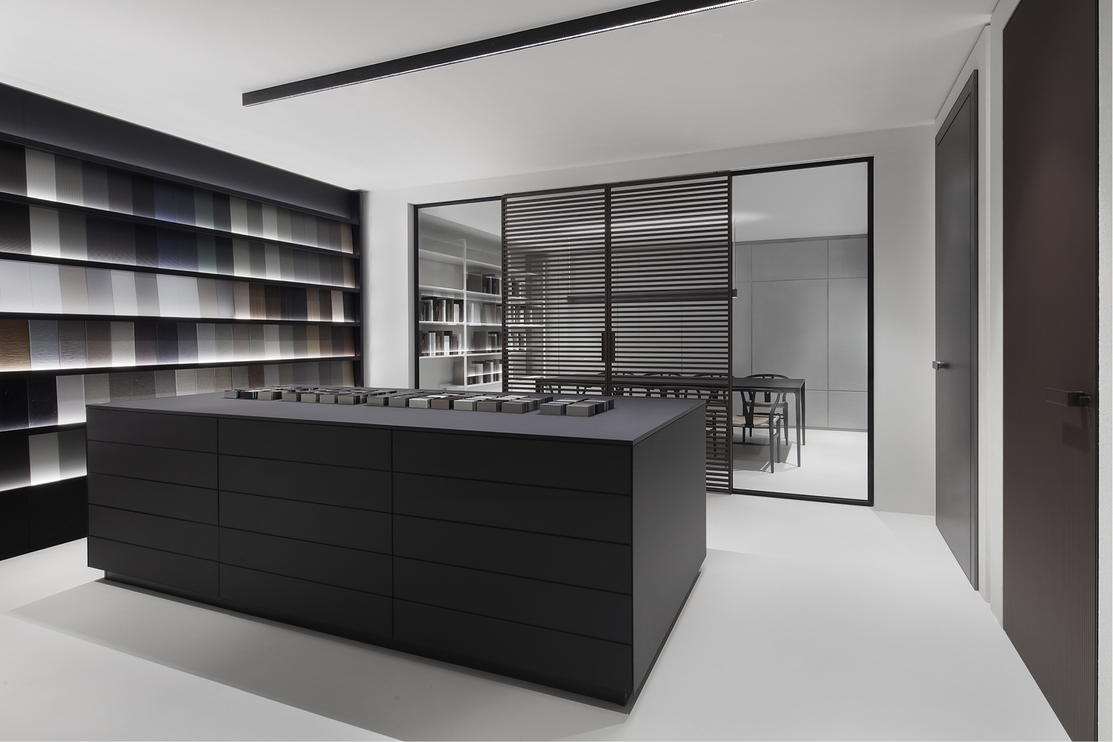 RIMADESIO FLAGSHIP STORE PARIS - Rimadesio